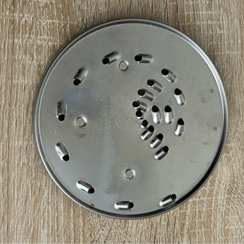 Cuisinart  Shredding Disc for Food Processor Medium